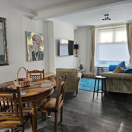 Jubilee Jem Villa Aberaman Bagian luar foto